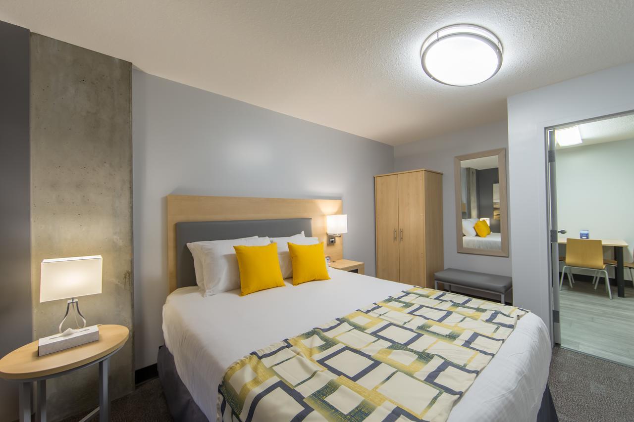 Macewan University Residence Edmonton Dış mekan fotoğraf