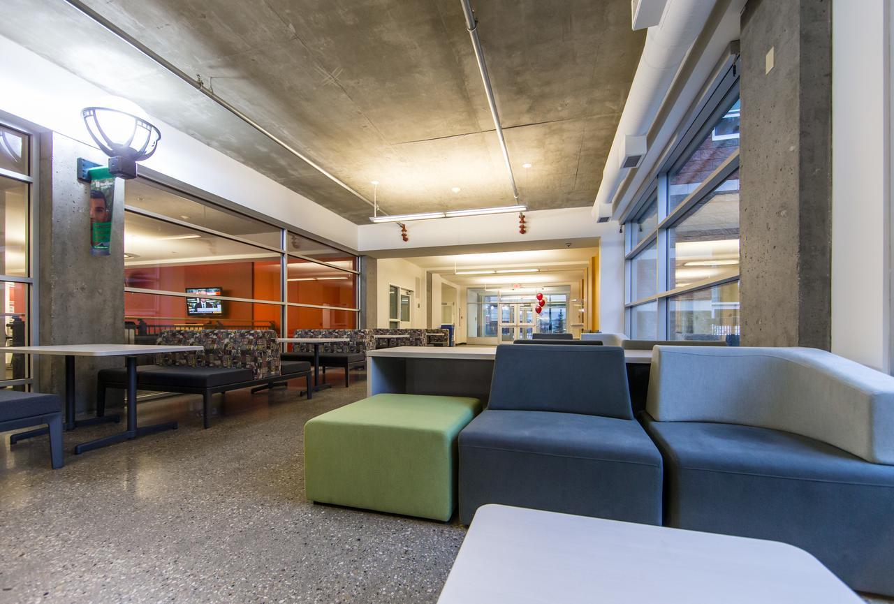 Macewan University Residence Edmonton Dış mekan fotoğraf