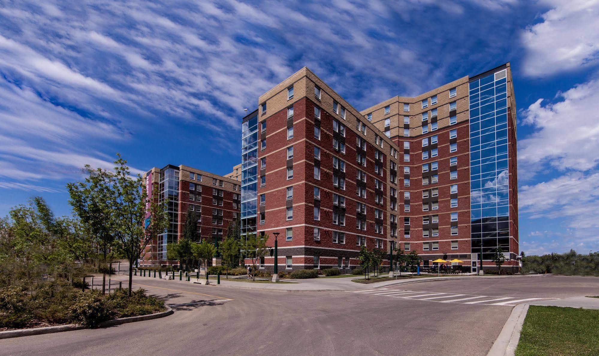 Macewan University Residence Edmonton Dış mekan fotoğraf
