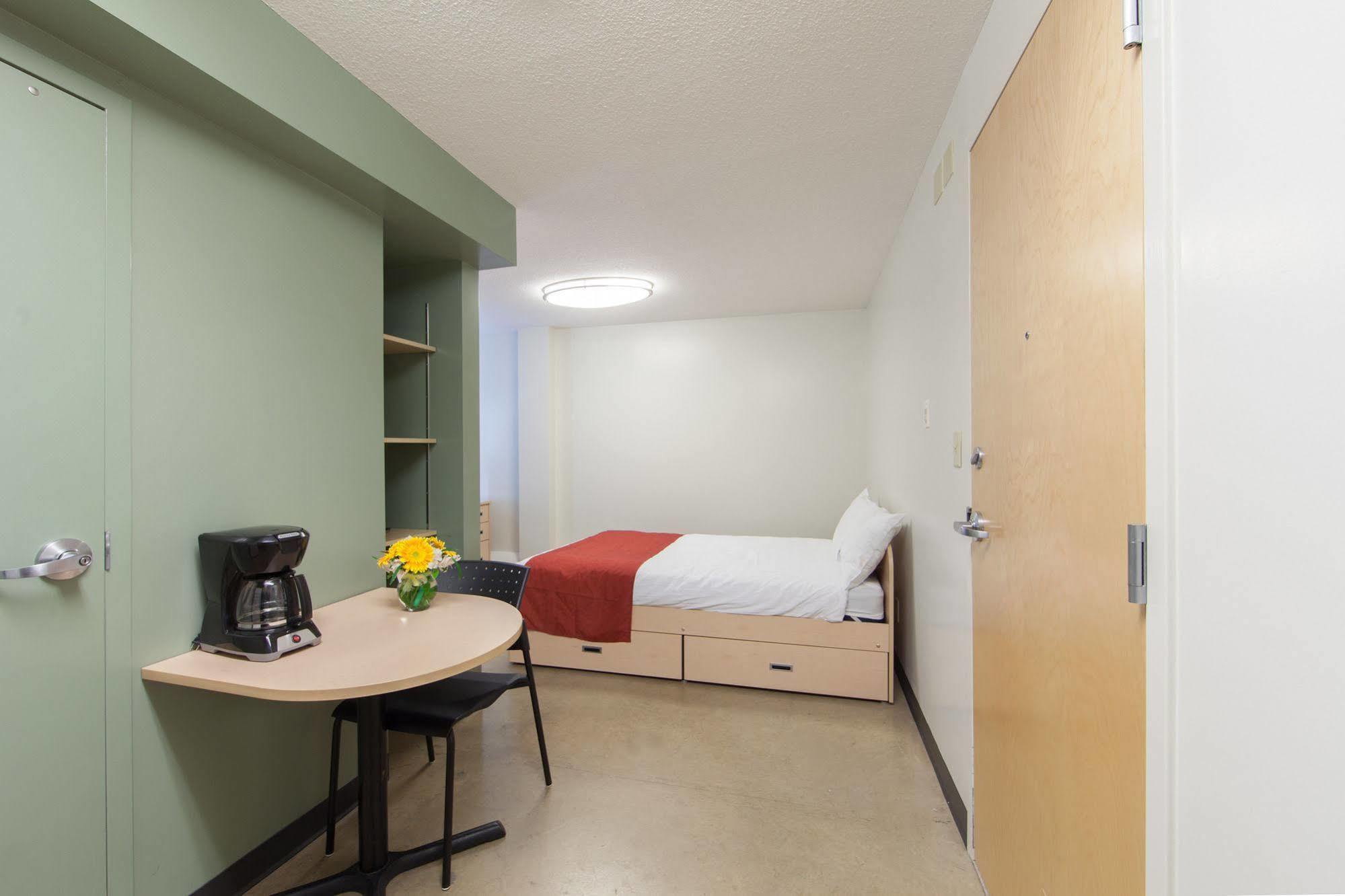 Macewan University Residence Edmonton Dış mekan fotoğraf